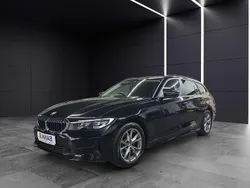 Schwarz ii/bonnet fluid black Gebraucht 2020 BMW 318 Kombi | 17.990 € (Fairer Preis)