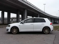 Weiß Gebraucht 2015 VW Golf VII GTI Limousine | 14.990 € (Guter Preis)
