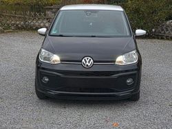 Schwarz Gebraucht 2018 VW up! Kleinwagen | 11.900 € (Teuer)