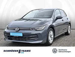 Grau (delfingrau metallic) Gebraucht 2024 VW Golf VIII Life Limousine | 27.780 € (Fairer Preis)