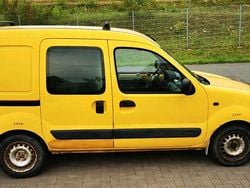 Gelb Gebraucht 2003 Renault Kangoo Van / Kleinbus | 1.199 €