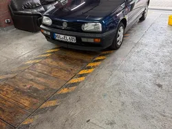 Andere farben Gebraucht 1994 VW Golf Cabriolet Cabrio | 1.892 €