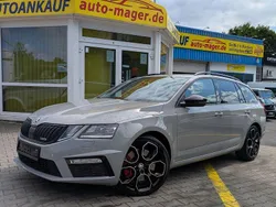 Grau Gebraucht 2018 Skoda Octavia RS Kombi | 18.850 € (Guter Preis)