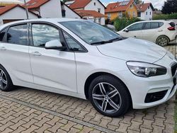 Weiß Gebraucht 2015 BMW 220 Van / Kleinbus | 10.500 € (Superpreis)