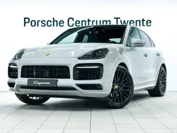 Grau Gebraucht 2022 Porsche Cayenne Platinum Edition SUV | 96.900 € (Teuer)