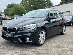 Schwarz Gebraucht 2016 BMW 216 Active Tourer Sport Line Van / Kleinbus | 12.490 € (Fairer Preis)