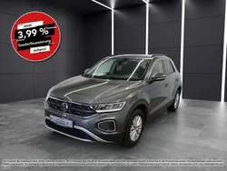 Grau Gebraucht 2024 VW T-Roc Life SUV | 22.440 € (Guter Preis)