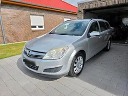 Silber Gebraucht 2009 Opel Astra Kombi | 1.500 € (Guter Preis)