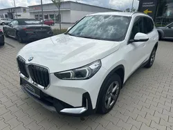 Alpinweiss uni Gebraucht 2023 BMW X1 Sport Line SUV | 34.900 € (Superpreis)
