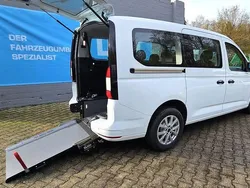 Weiß Neu 2025 Ford Tourneo Van / Kleinbus | 39.151 €
