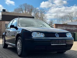 Blau Gebraucht 2002 VW Golf IV Limousine | 2.190 € (Fairer Preis)