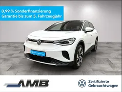 Gletscherweiß metallic/schwarz Gebraucht 2024 VW ID.4 Pro SUV | 42.680 € (Guter Preis)