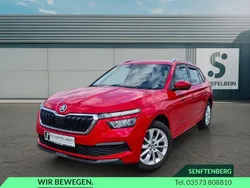 Velvet rot metallic Gebraucht 2020 Skoda Kamiq Style SUV | 15.980 € (Guter Preis)