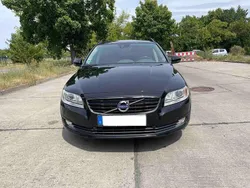 Schwarz Gebraucht 2014 Volvo V70 Kombi | 9.600 € (Guter Preis)