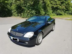 Schwarz Gebraucht 2001 Mercedes SLK200 Cabrio | 6.900 € (Fairer Preis)