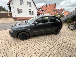 Grau Gebraucht 2009 Seat Ibiza Kleinwagen | 1.800 € (Fairer Preis)