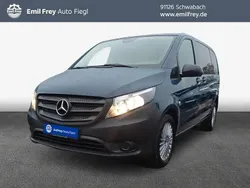 Blau Gebraucht 2019 Mercedes Vito Van / Kleinbus | 30.950 € (Fairer Preis)