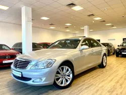 Silber Gebraucht 2009 Mercedes S320 Limousine | 18.980 €