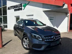 Grau Gebraucht 2019 Mercedes GLA200 AMG SUV | 20.950 € (Superpreis)
