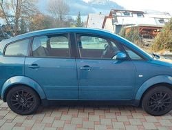 Blau Gebraucht 2001 Audi A2 Kleinwagen | 1.200 € (Guter Preis)