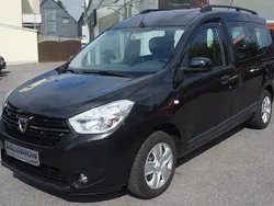 Schwarz Gebraucht 2021 Dacia Dokker Van | 17.980 € (Fairer Preis)
