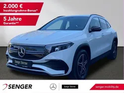Weiß Gebraucht 2024 Mercedes EQA300 AMG SUV | 41.170 € (Fairer Preis)