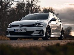 Weiß Gebraucht 2017 VW Golf VII GTD Kombi | 15.000 € (Fairer Preis)