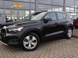 Schwarz Gebraucht 2019 Volvo XC40 Momentum SUV | 24.790 € (Guter Preis)