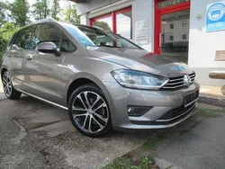 Blau Gebraucht 2016 VW Golf Sportsvan LOUNGE Van / Kleinbus | 13.500 € (Fairer Preis)