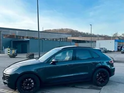 Grau Gebraucht 2016 Porsche Macan S SUV | 30.000 € (Guter Preis)