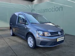 Grau Gebraucht 2019 VW Caddy Van / Kleinbus | 19.330 € (Fairer Preis)