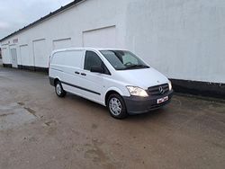 Weiß Gebraucht 2014 Mercedes Vito Van / Kleinbus | 6.500 €