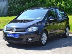 Schwarz Gebraucht 2010 VW Golf Plus Cross Comfortline Van / Kleinbus | 6.690 € (Fairer Preis)