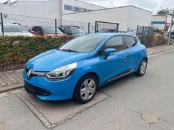 Blau Gebraucht 2014 Renault Clio IV Dynamique Limousine | 5.699 € (Fairer Preis)