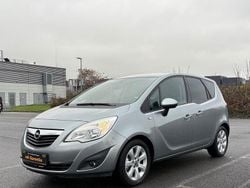 Grau Gebraucht 2013 Opel Meriva Edition Van / Kleinbus | 5.490 € (Guter Preis)