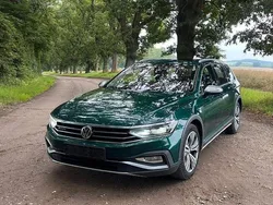 Grün Gebraucht 2019 VW Passat Alltrack Kombi | 14.999 € (Guter Preis)