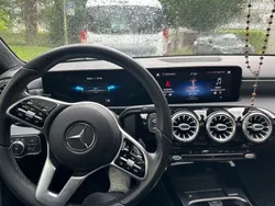 Blau Gebraucht 2020 Mercedes A200 Limousine | 25.000 € (Fairer Preis)