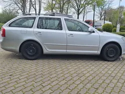 Braun Gebraucht 2010 Skoda Octavia Kombi | 7.000 €