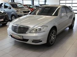 Iridiumsilber metalliclack Gebraucht 2012 Mercedes S500 Limousine | 12.900 €