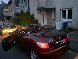 Schwarz Gebraucht 2003 Peugeot 206 CC Cabrio | 2.300 € (Etwas zu teuer)