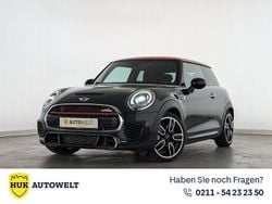 Grün Gebraucht 2015 Mini John Cooper Works Kleinwagen | 17.560 € (Fairer Preis)