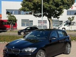 Schwarz Gebraucht 2018 BMW 118 Advantage Kleinwagen | 11.500 € (Fairer Preis)