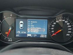 Weiß Gebraucht 2010 Ford S-MAX Titanium Van / Kleinbus | 5.250 € (Fairer Preis)