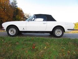 Weiß Gebraucht 1976 Peugeot 504 Cabrio | 47.800 €