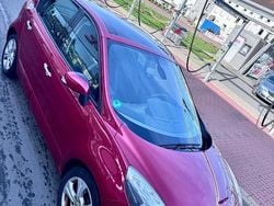 Andere farben Gebraucht 2010 Renault Scénic III Dynamique Van / Kleinbus | 4.750 € (Fairer Preis)