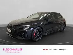 Mythosschwarz metallic Gebraucht 2023 Audi RS3 Sportback Ambiente Kleinwagen | 55.780 € (Fairer Preis)