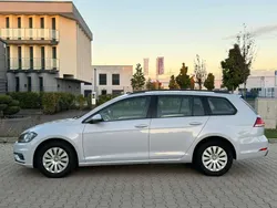 Grau Gebraucht 2017 VW Golf VII Trendline Kombi | 9.500 € (Fairer Preis)