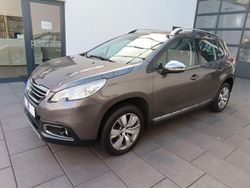 Grau Gebraucht 2015 Peugeot 2008 Allure SUV | 4.985 € (Superpreis)