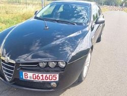 Schwarz Gebraucht 2010 Alfa Romeo 159 Kombi | 6.000 € (Fairer Preis)