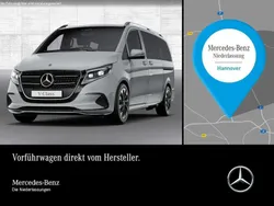 Grau Gebraucht 2025 Mercedes V250 Style Van / Kleinbus | 73.185 €